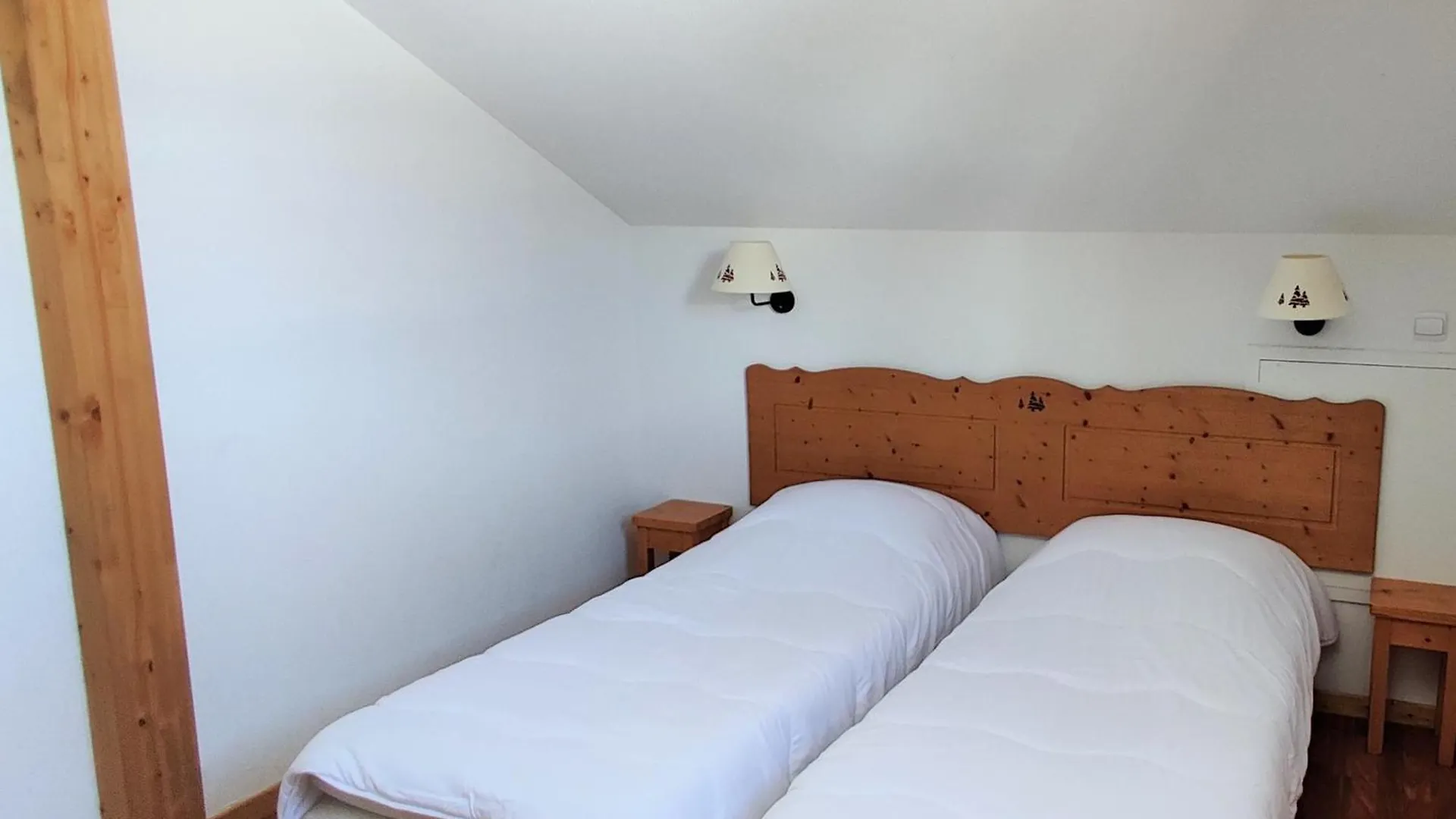 Chalet Mitoyen Duplex Avec Piscine Couverte, A 300M Des Pistes A Superdevoluy - Fr-1-504-491 0*,