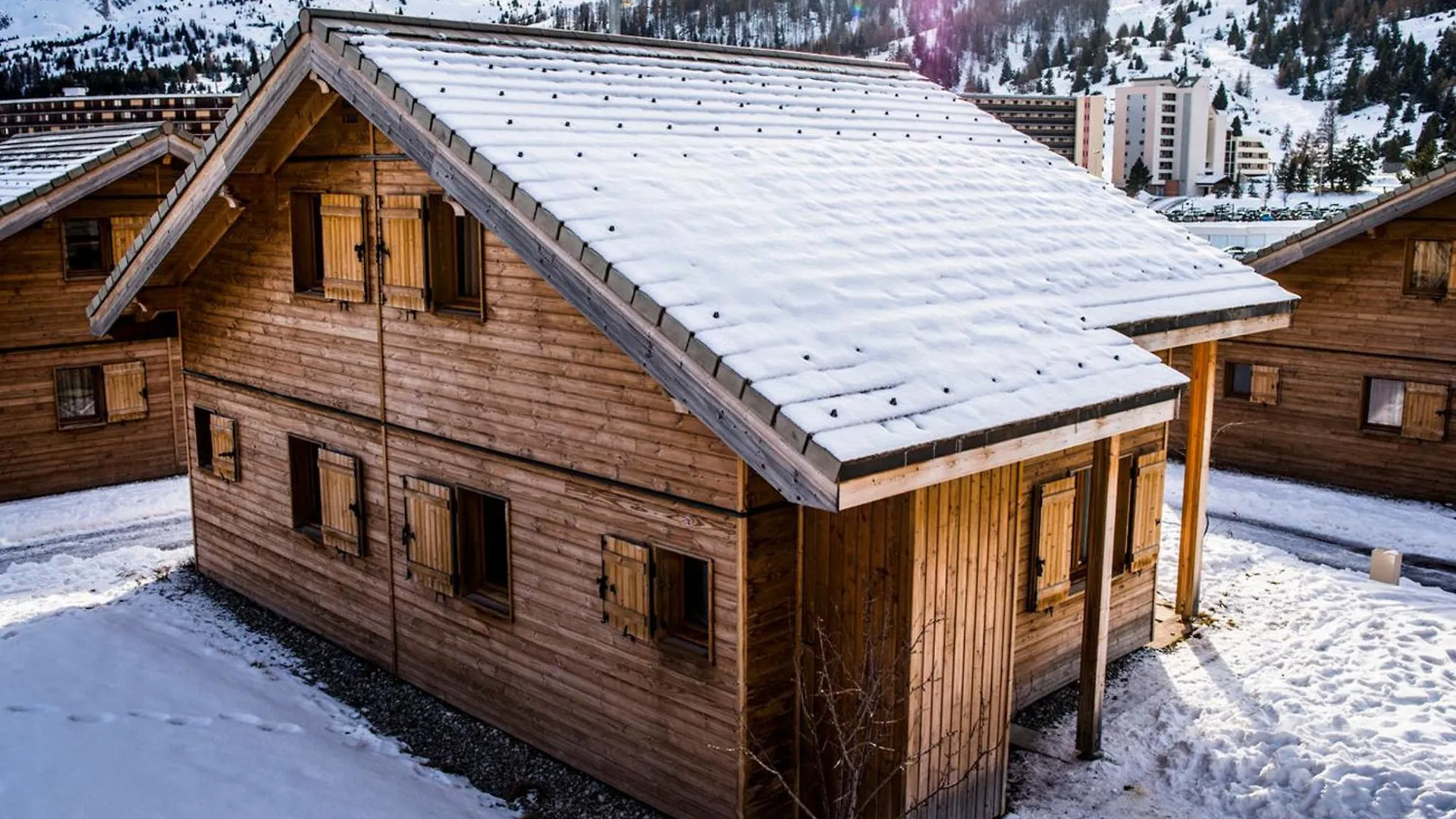 Chalet Mitoyen Duplex Avec Piscine Couverte, A 300M Des Pistes A Superdevoluy - Fr-1-504-491